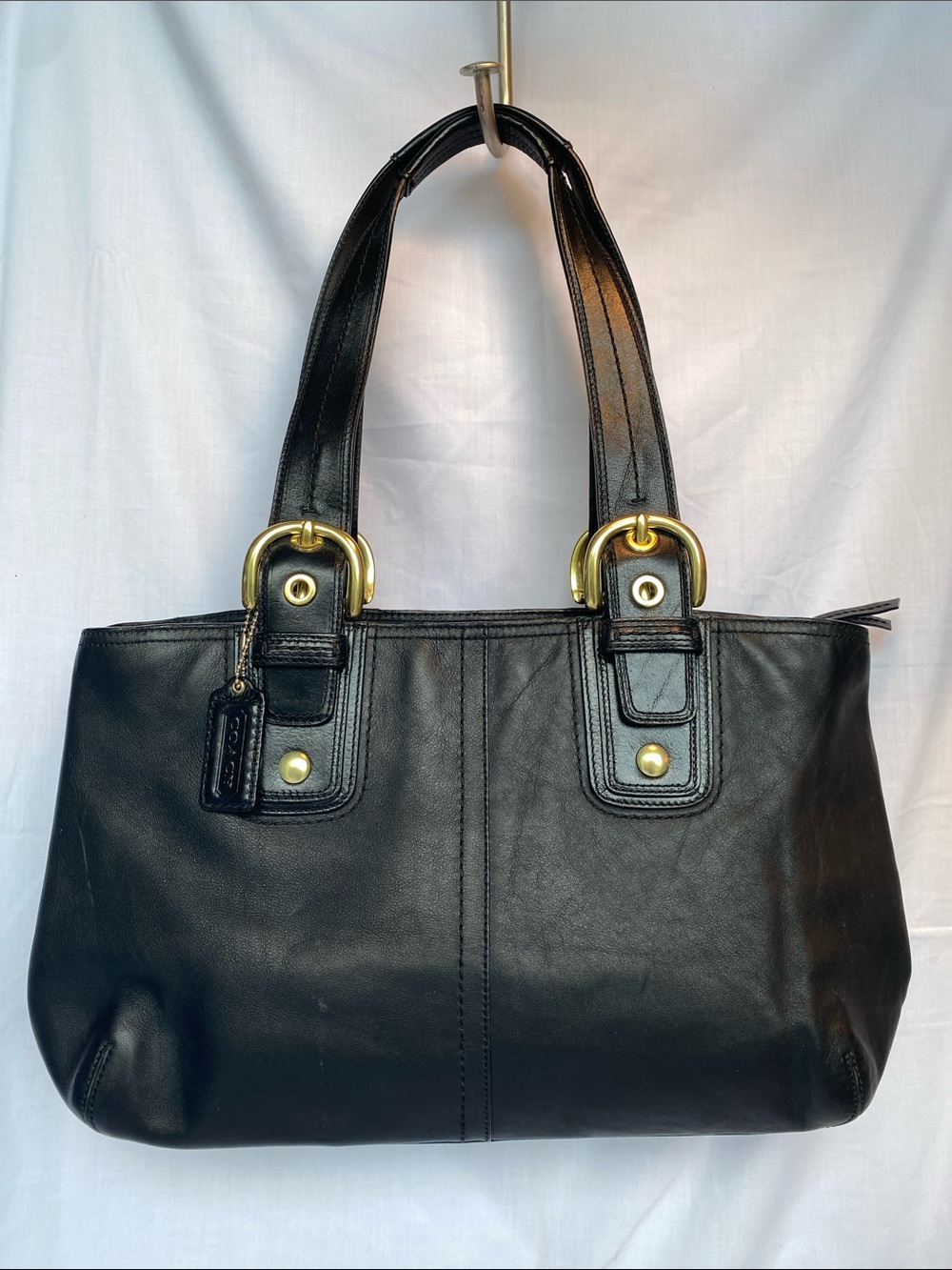 Coach F11844 Soho XL Carryall Classic Black Leather Tote Handbag Satchel